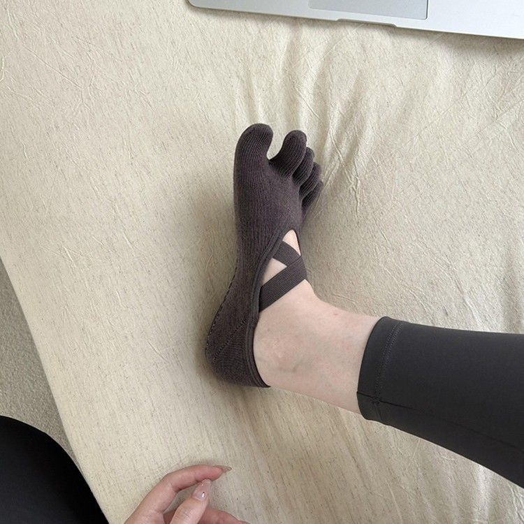 Women's Criss-Cross Strappy Fi - Grip Sock Yoga 评论和价格