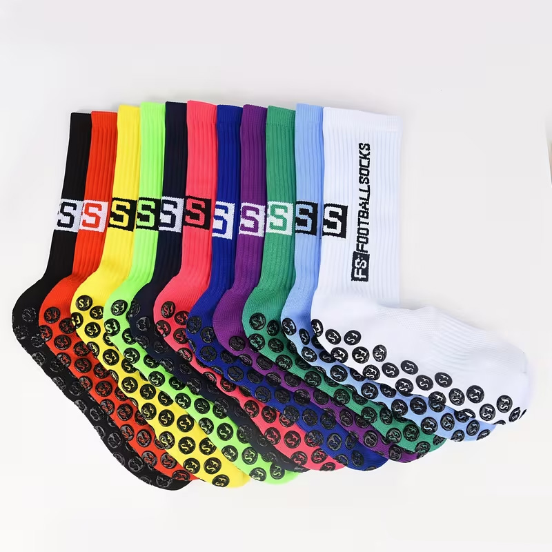 1 Pair Grippy Sports Crew Sock - No Show Sock Women 评论和价格